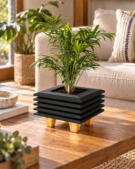 Macetero de Madera Japones I — negro — imagen de ambientación