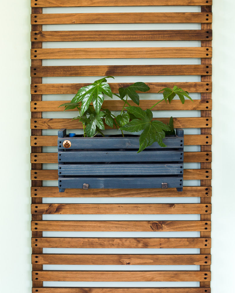 Macetero de madera Tekun Elite para pared y balcón, foto 9 – Artecultivos
