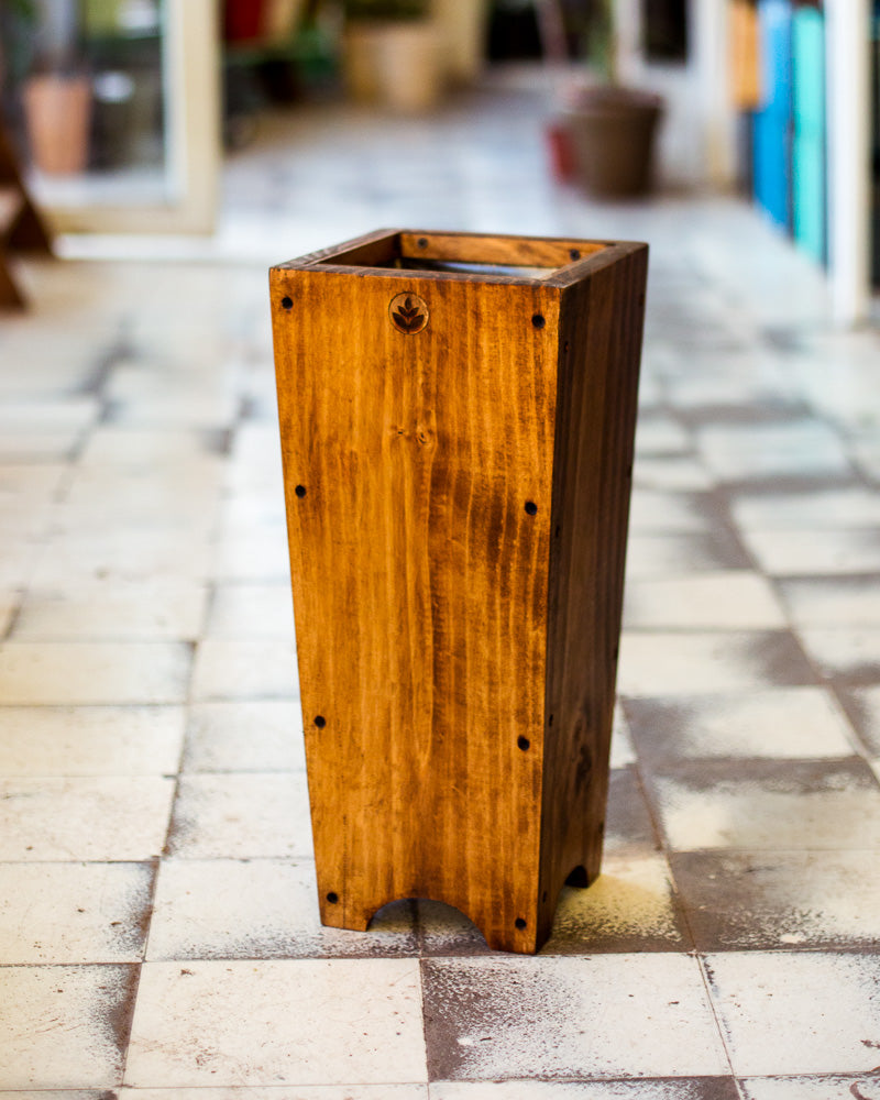 Macetero de madera Lonco 5 con autorriego Hidrocapture, foto 4 – Artecultivos